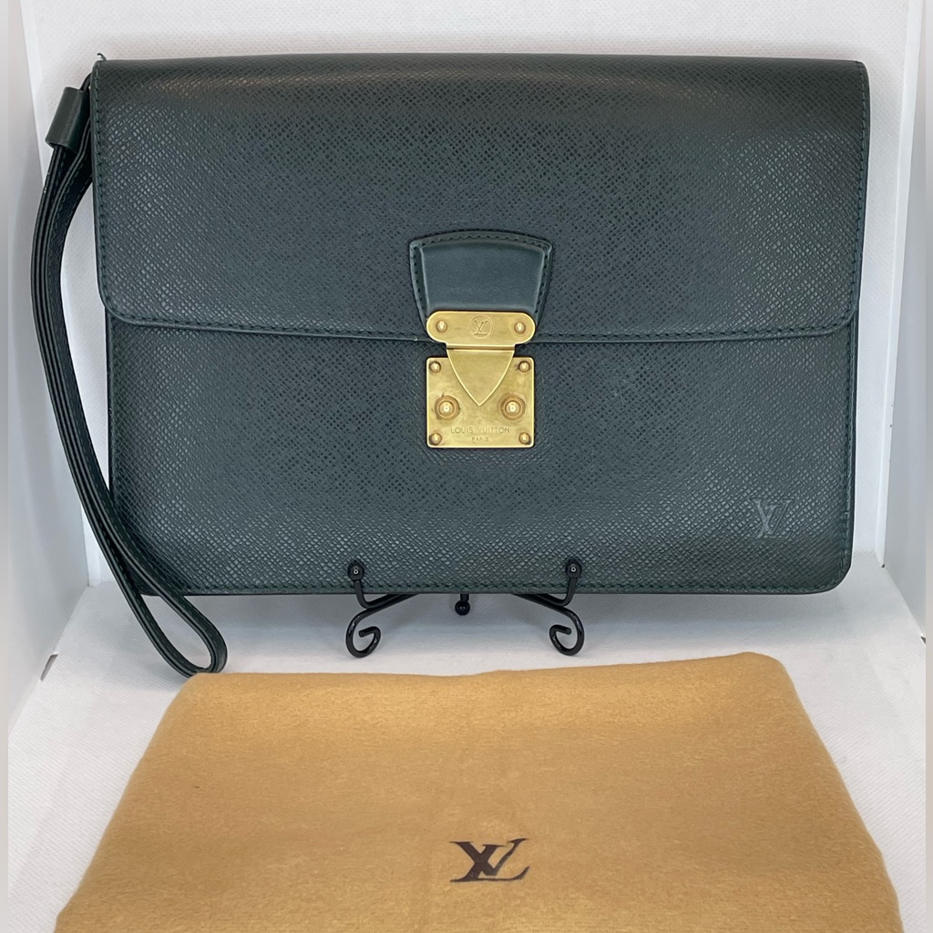 (Mt88) Louis Vuitton Kourad Cluth Bag